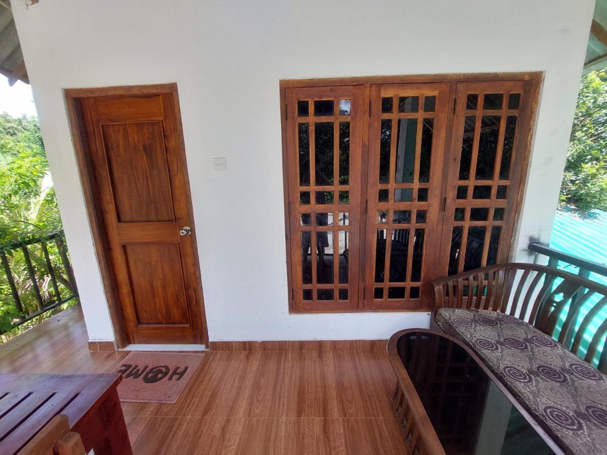 Habarana Dulwan Guest House Luaran gambar