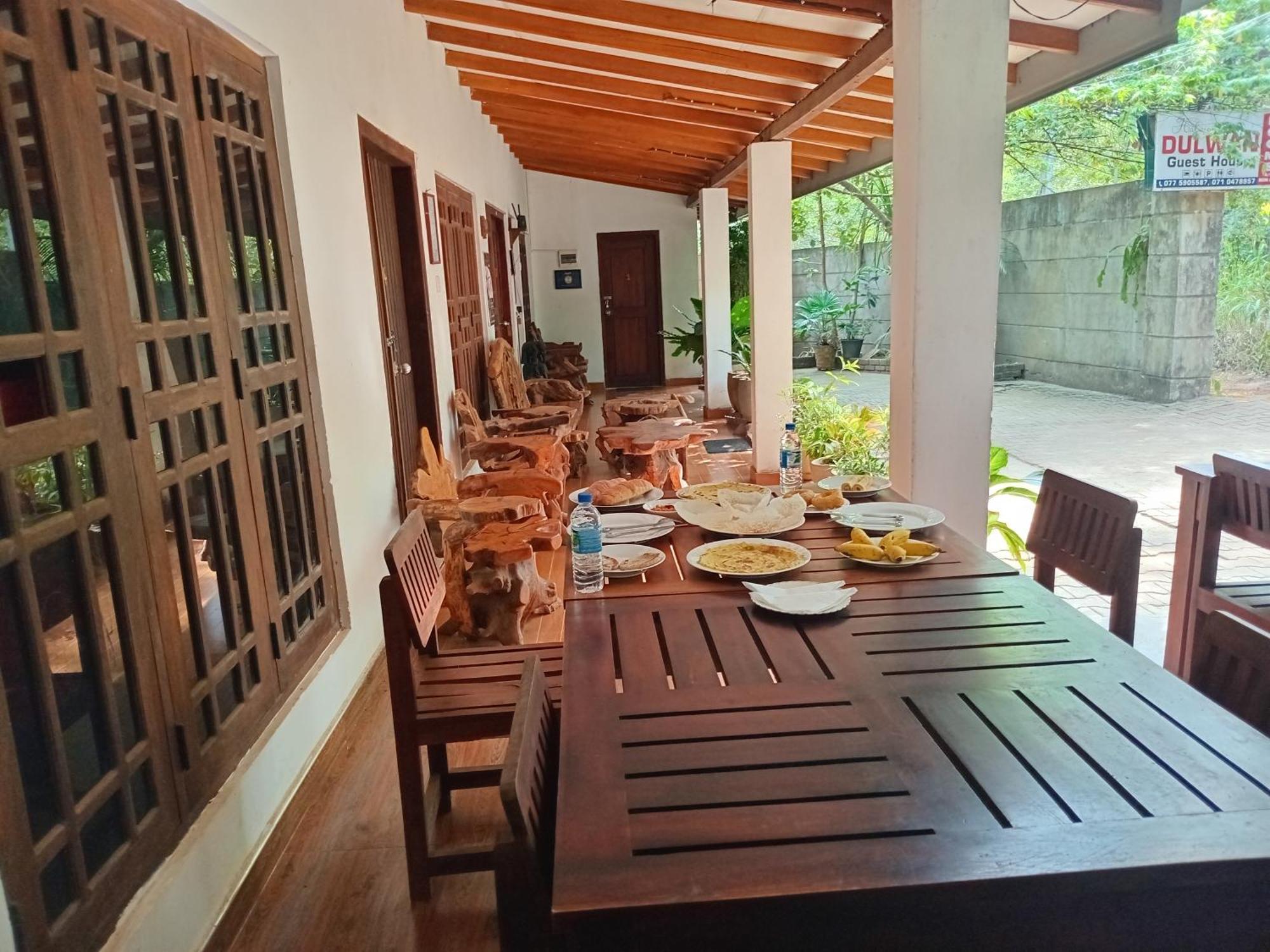 Habarana Dulwan Guest House Luaran gambar