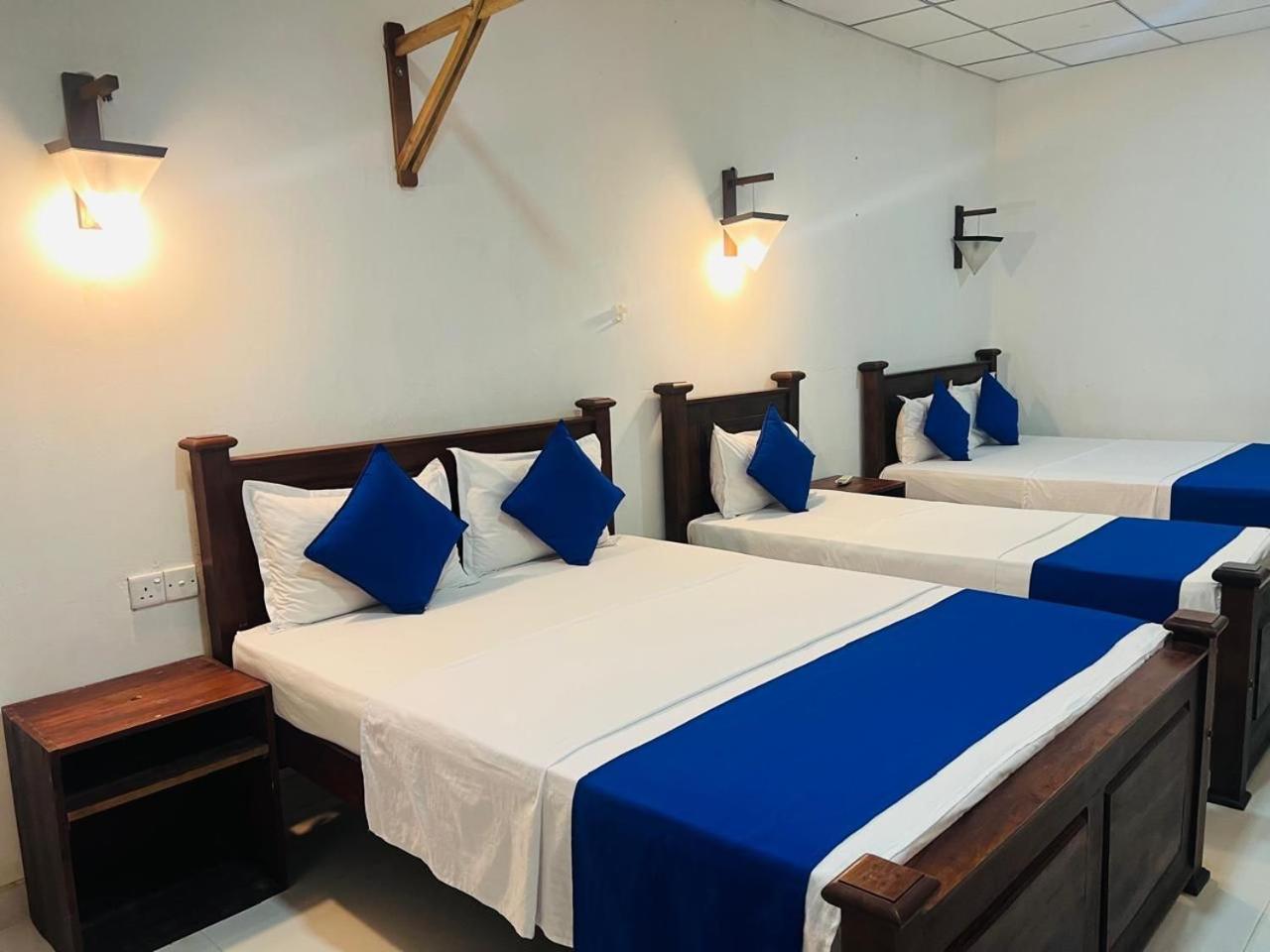 Habarana Dulwan Guest House Bilik gambar