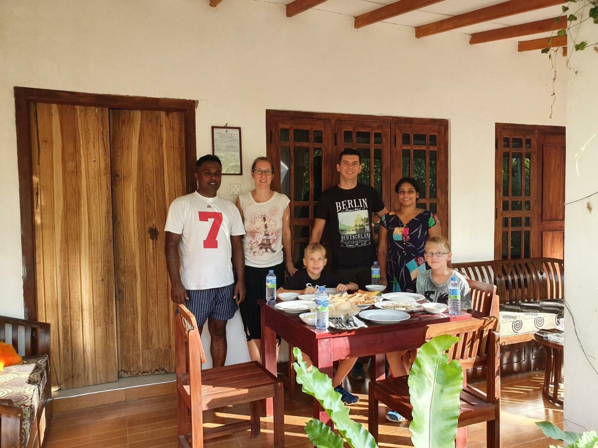Habarana Dulwan Guest House Luaran gambar